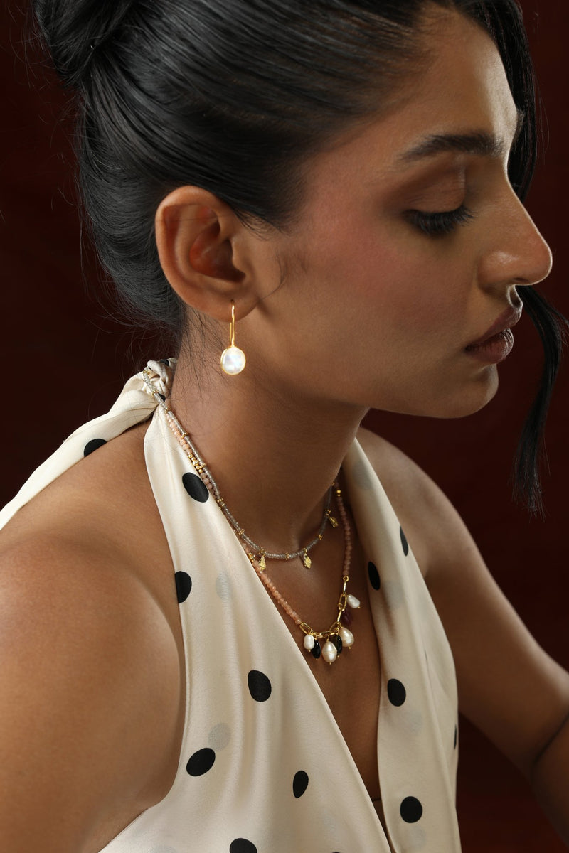 Awaari Iklil Earrings (Moonstone)