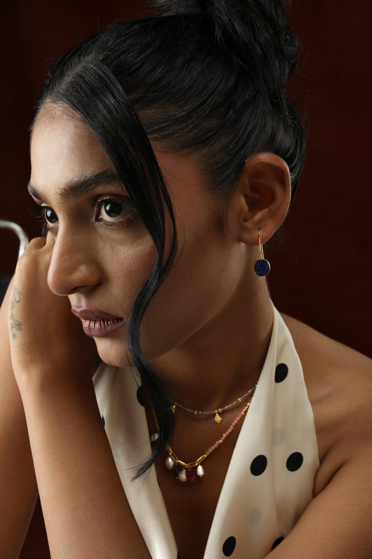 Awaari Iklil Earrings (Sapphire)