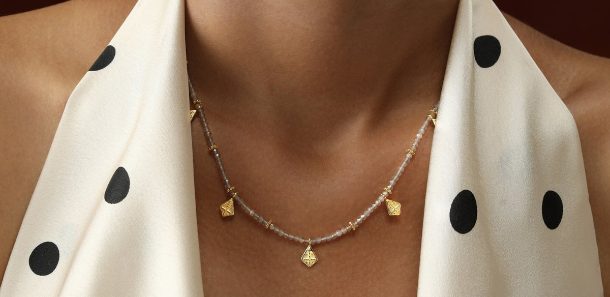 Awaari Isli Necklace