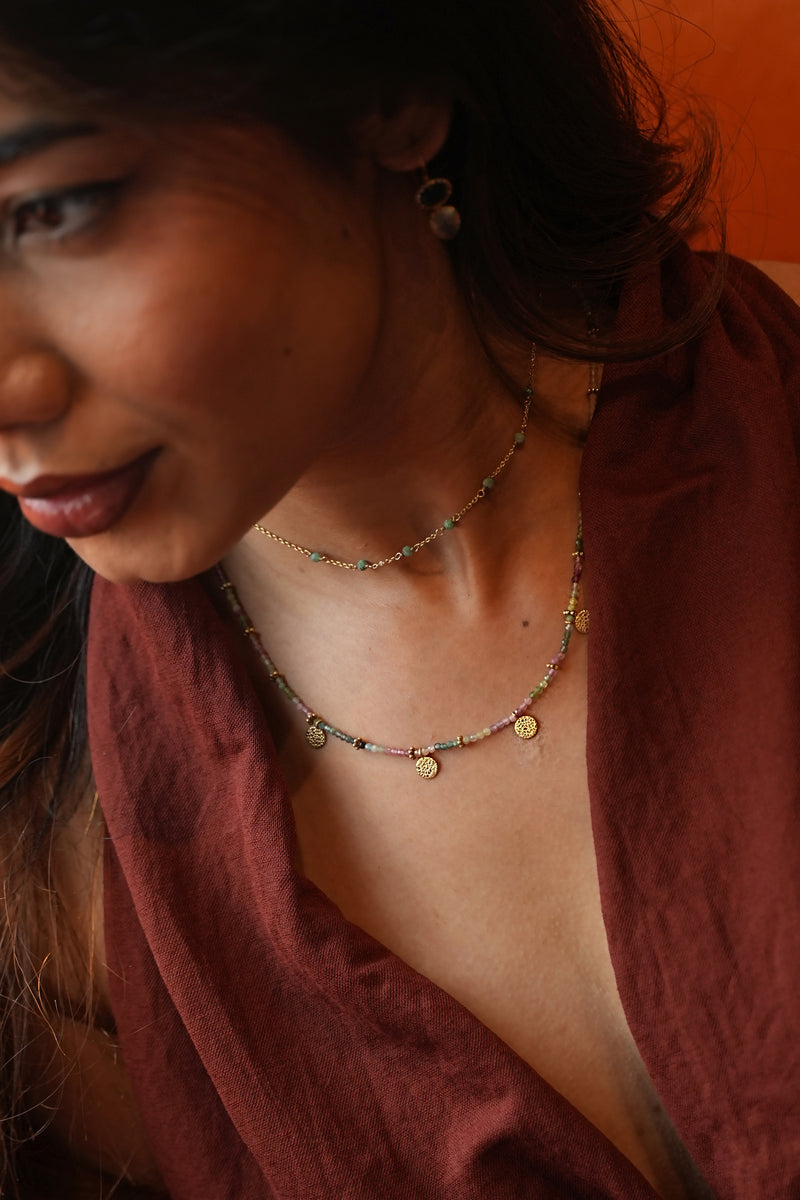 Awaari Kulob Necklace