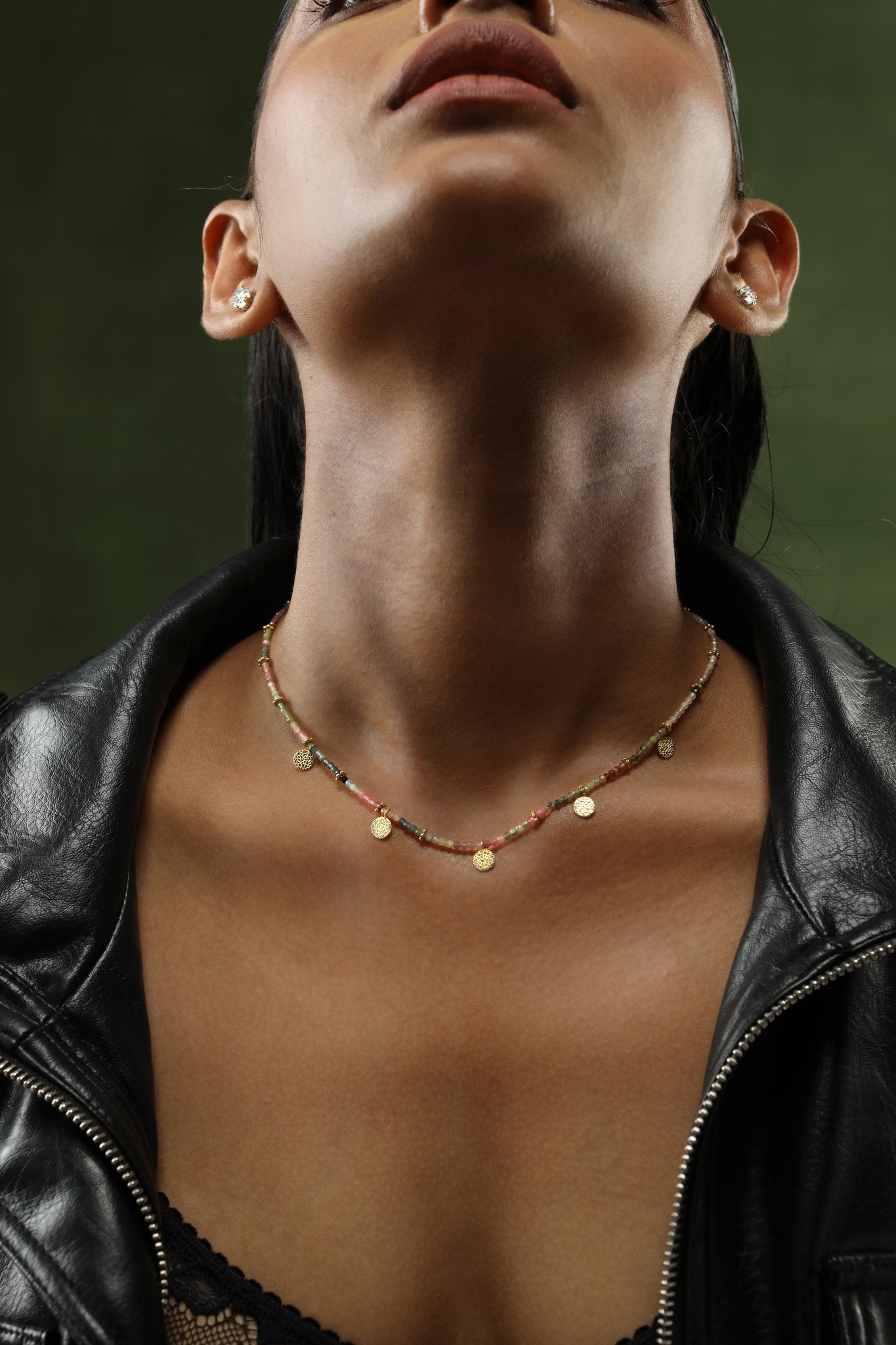 Awaari Kulob Necklace