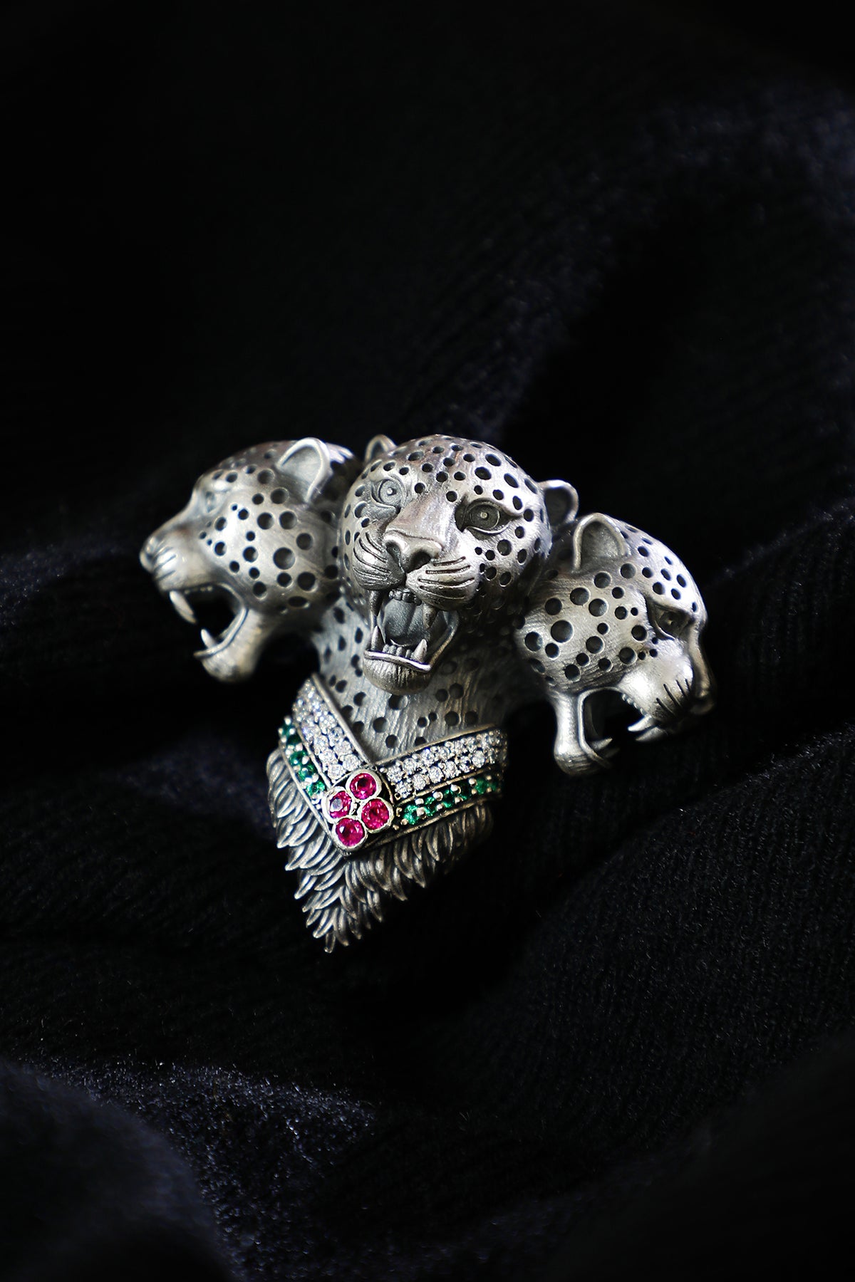 Manmauji Nashira Brooch