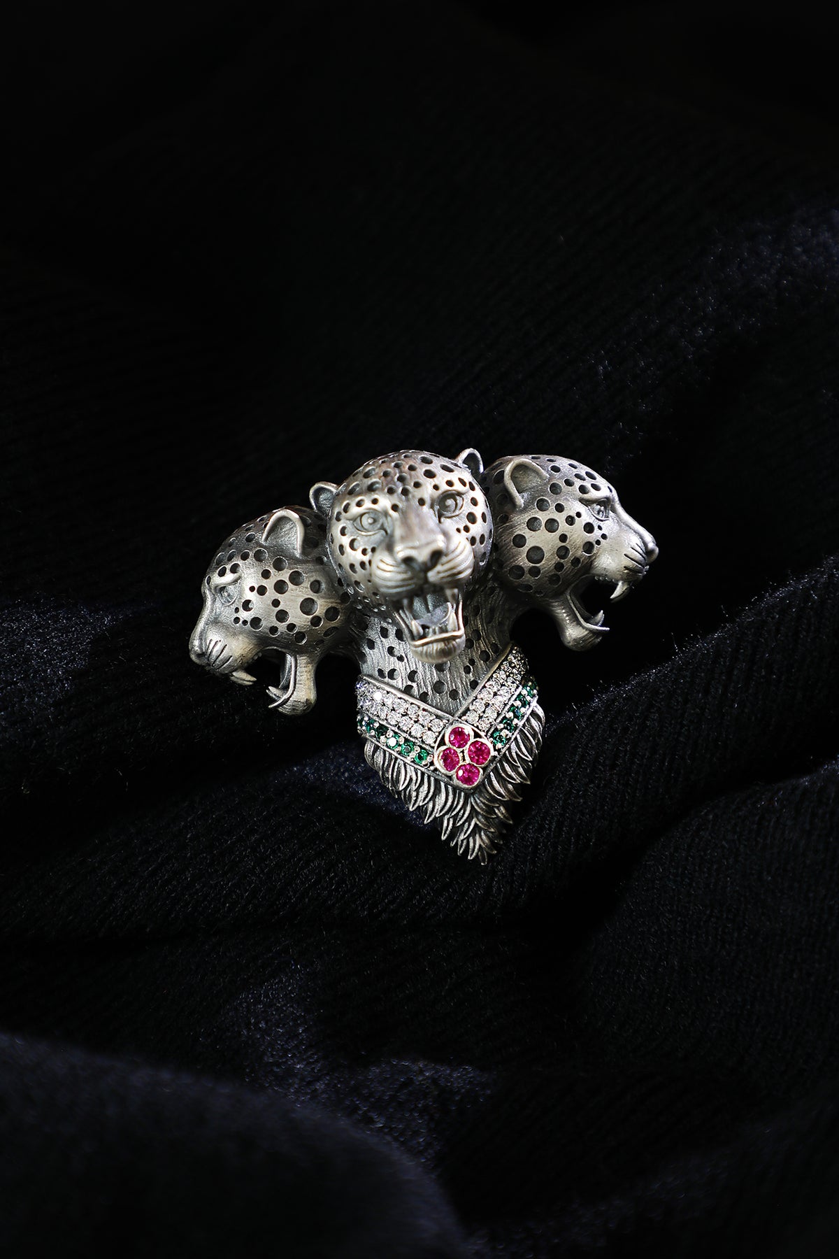 Manmauji Nashira Brooch
