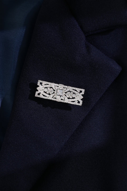 Manmauji Saba Brooch