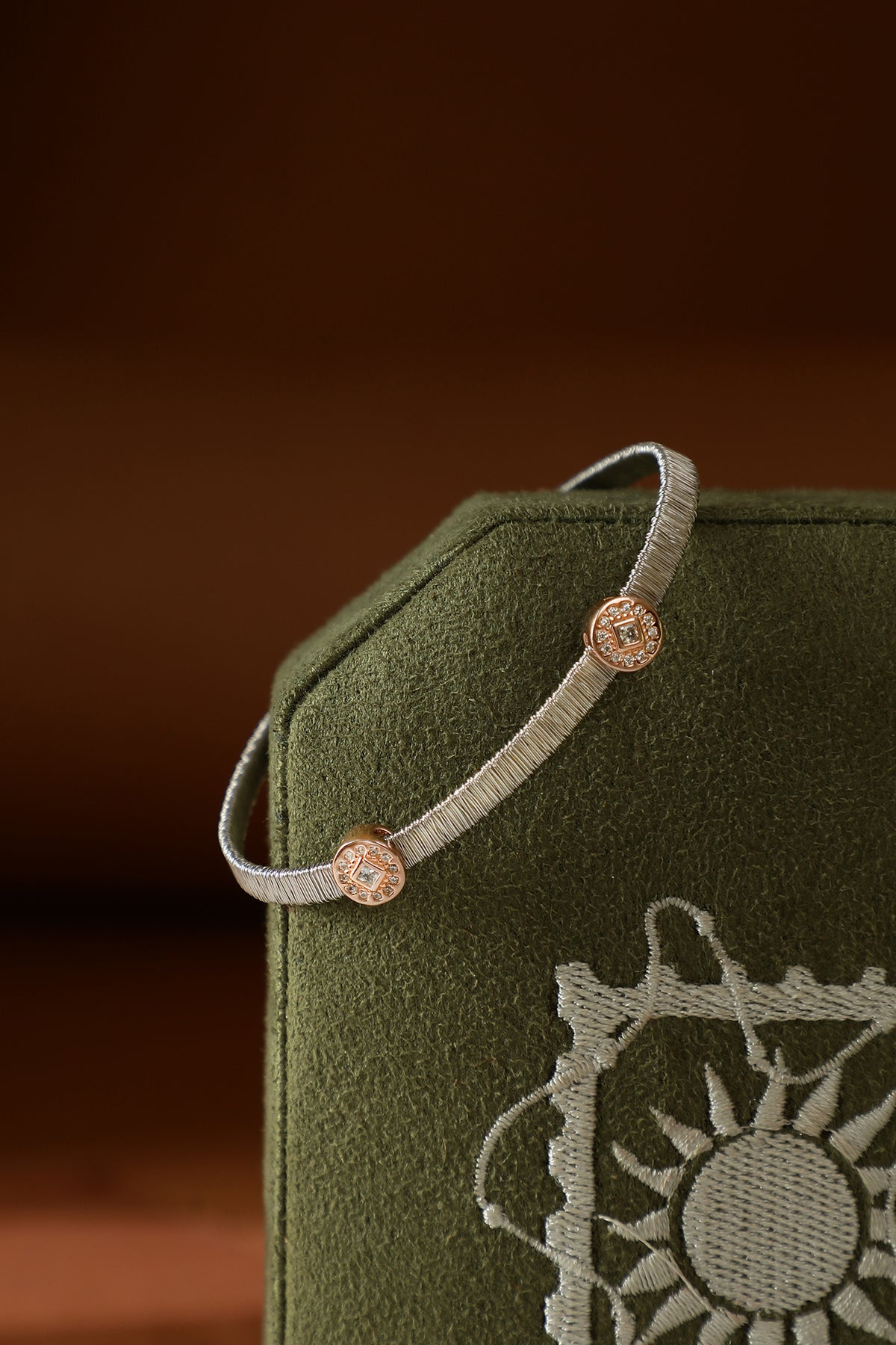 Manmauji Timir Bracelet