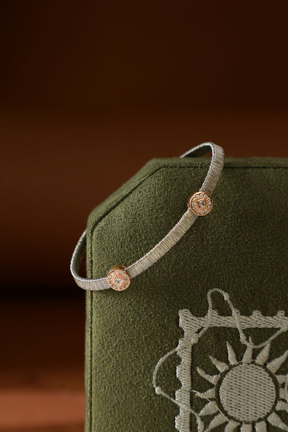 Manmauji Timir Bracelet