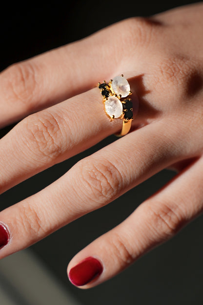 Shola Iklil Ring